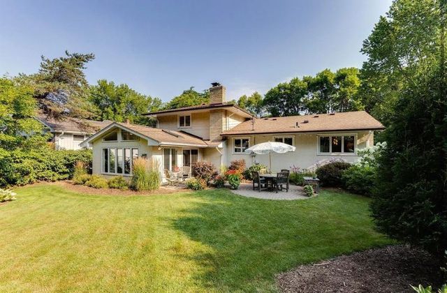 440 Betty Lane, West Saint Paul, MN 55118