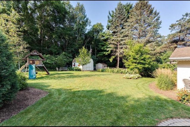 440 Betty Lane, West Saint Paul, MN 55118