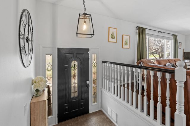 440 Betty Lane, West Saint Paul, MN 55118