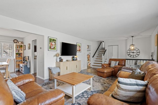 440 Betty Lane, West Saint Paul, MN 55118