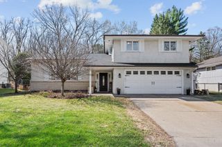 440 Betty Lane, West Saint Paul, MN 55118