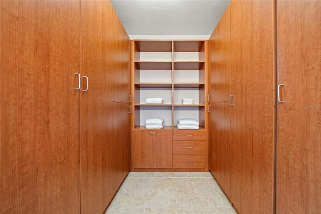 6294 BAHIA DEL MAR CIRCLE 904, St Petersburg, FL 33715
