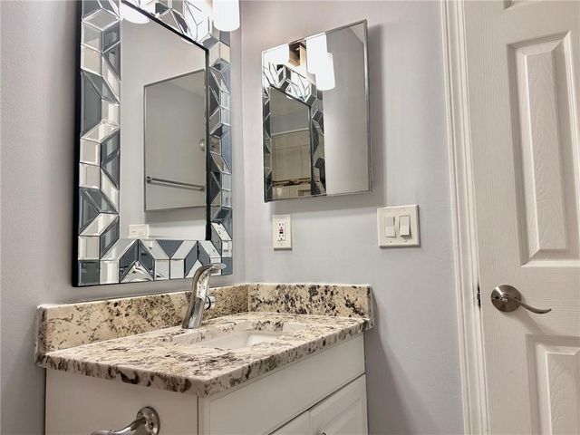 406 Teal Court, Roswell, GA 30076