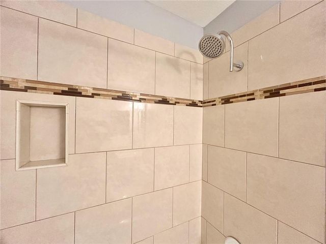 406 Teal Court, Roswell, GA 30076