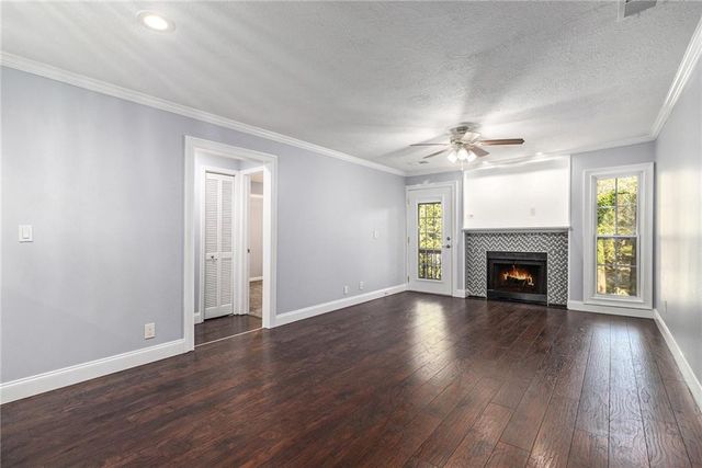 406 Teal Court, Roswell, GA 30076