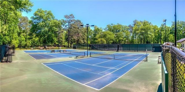 406 Teal Court, Roswell, GA 30076