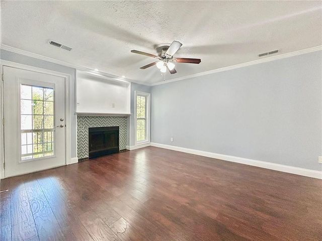 406 Teal Court, Roswell, GA 30076