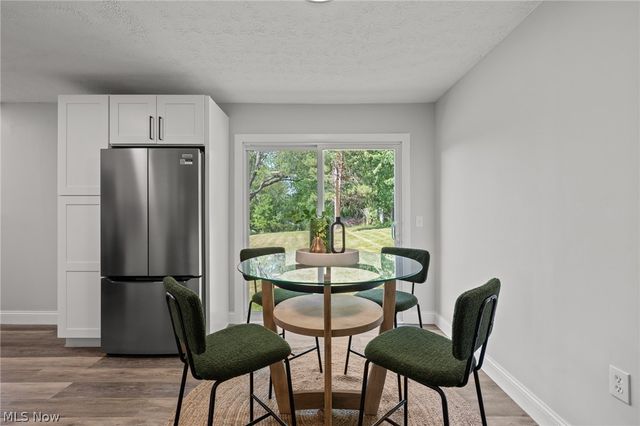 1955 Koons Road, Green, OH 44720
