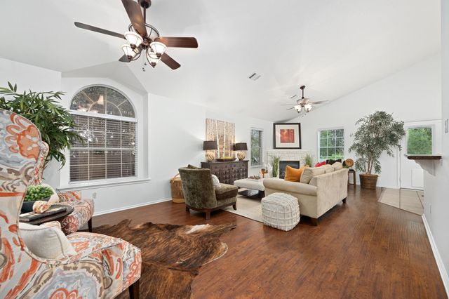 10713 Chippenhook CT, Austin, TX 78748