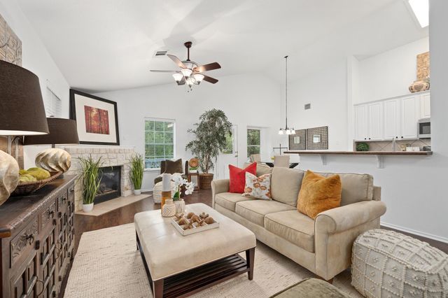 10713 Chippenhook CT, Austin, TX 78748