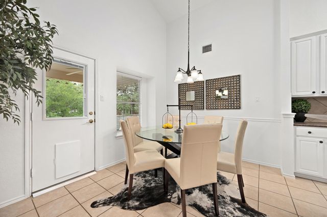 10713 Chippenhook CT, Austin, TX 78748