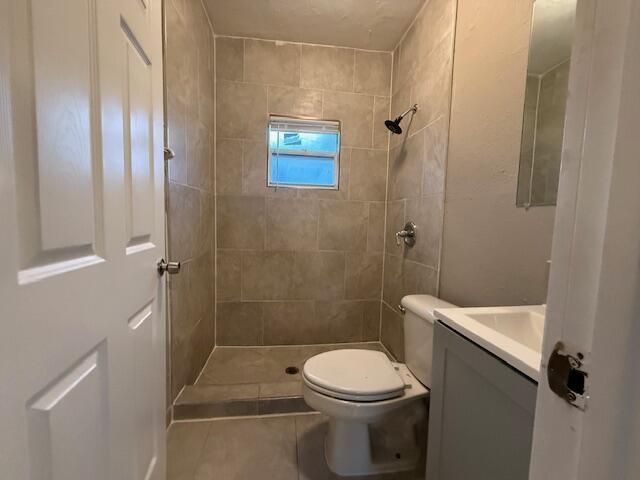 400 Metcalf Court 418, West Palm Beach, FL 33407