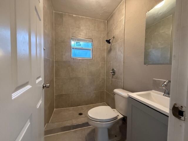 400 Metcalf Court 418, West Palm Beach, FL 33407