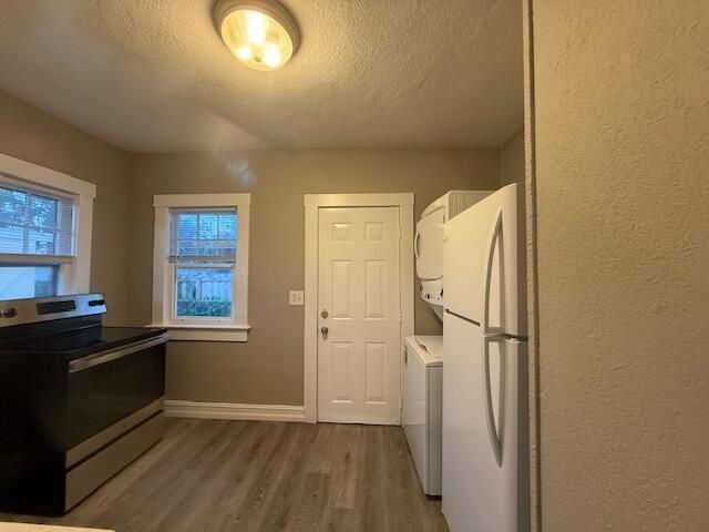 400 Metcalf Court 418, West Palm Beach, FL 33407