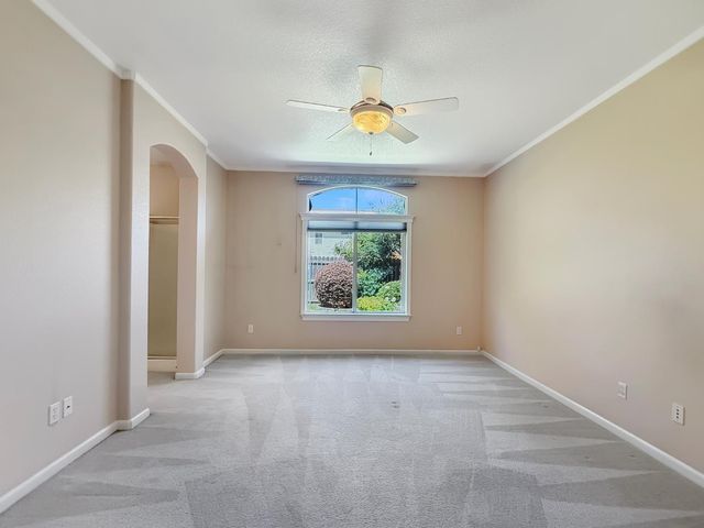 9256 Palmerson Dr, Antelope, CA 95843
