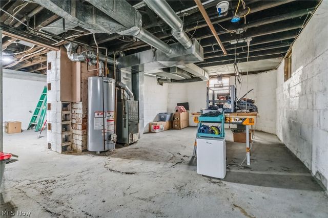915 Auburn Place NW, Canton, OH 44703