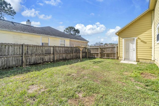 2236 Fulva Drive, Navarre, FL 32566