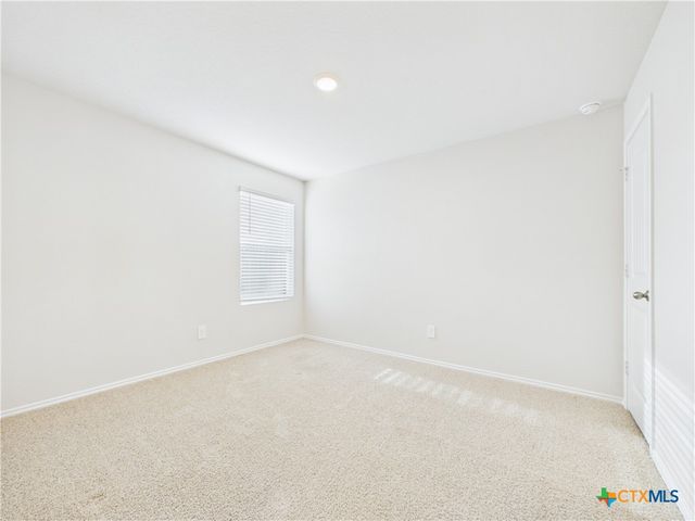 1012 Betsy Drive, Seguin, TX 78155