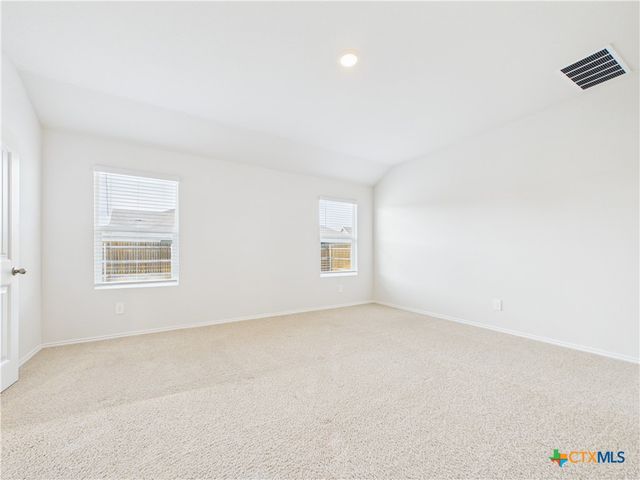 1012 Betsy Drive, Seguin, TX 78155