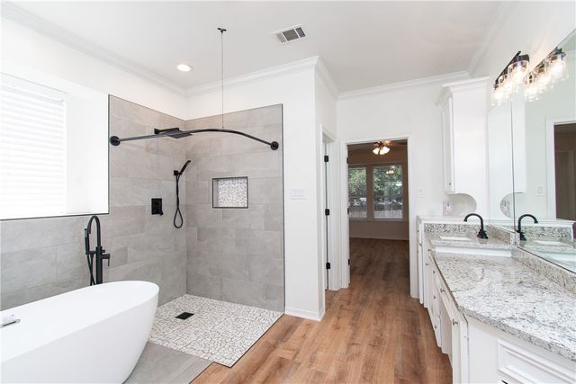 2421 Pin Oak Drive, Temple, TX 76502
