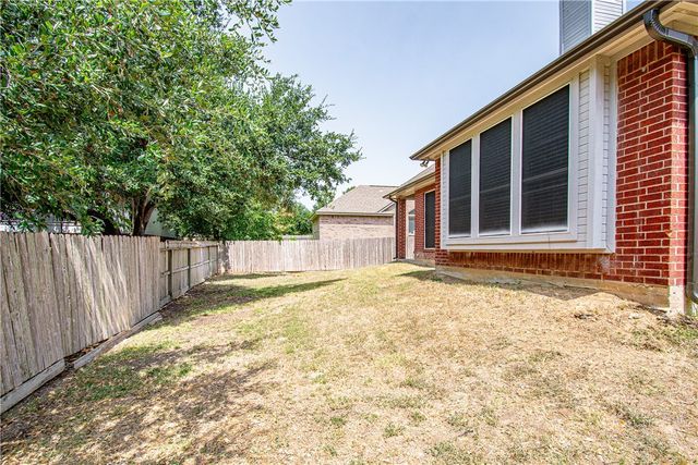 2421 Pin Oak Drive, Temple, TX 76502