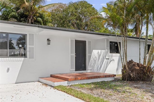 14171 SW 37th Ct, Davie, FL 33330