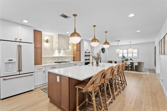 4512 W SAN RAFAEL STREET, Tampa, FL 33629