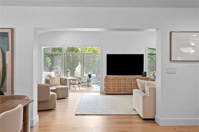 4512 W SAN RAFAEL STREET, Tampa, FL 33629