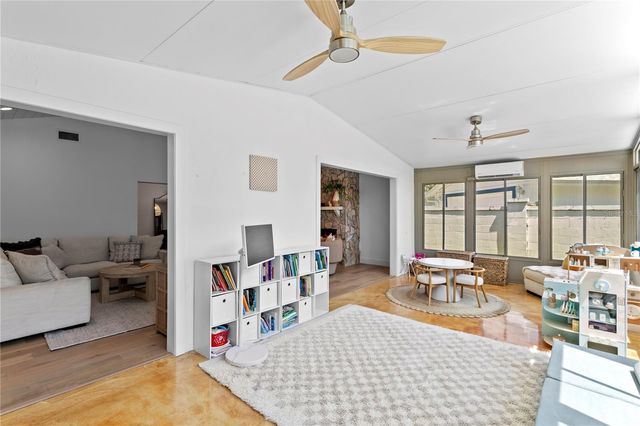 4512 W SAN RAFAEL STREET, Tampa, FL 33629