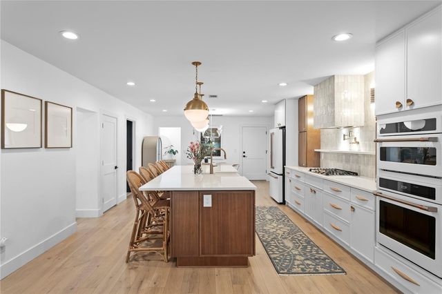 4512 W SAN RAFAEL STREET, Tampa, FL 33629