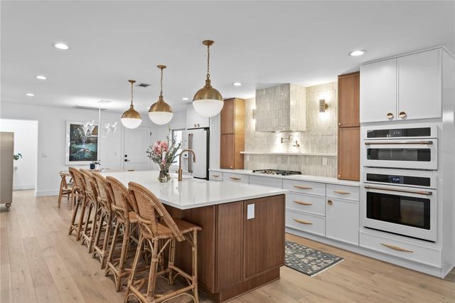 4512 W SAN RAFAEL STREET, Tampa, FL 33629