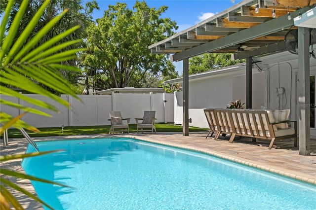 4512 W SAN RAFAEL STREET, Tampa, FL 33629