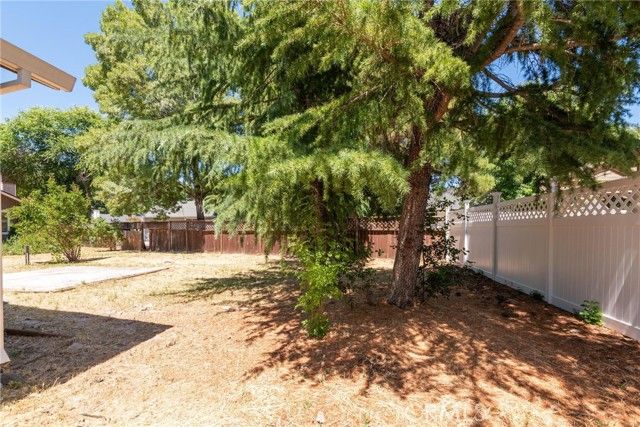 19306 Mountain Meadow S, Hidden Valley Lake, CA 95467