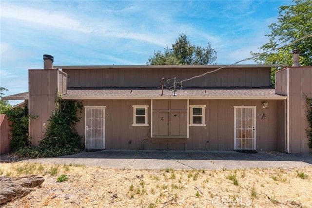 19306 Mountain Meadow S, Hidden Valley Lake, CA 95467