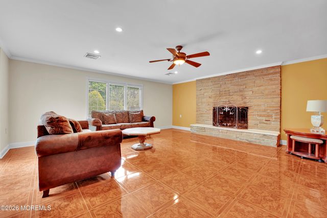 52 Silverwhite Road, Little Silver, NJ 07739