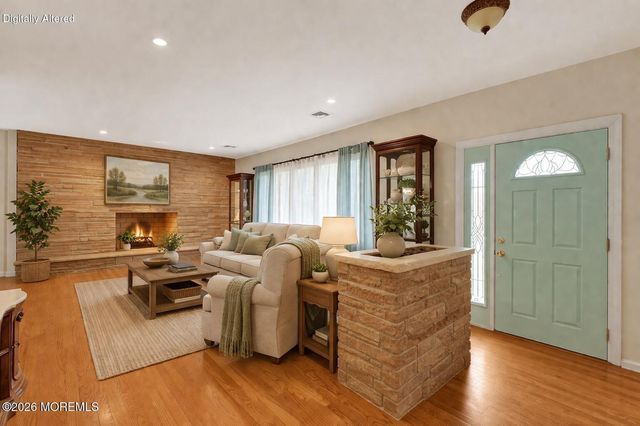 52 Silverwhite Road, Little Silver, NJ 07739
