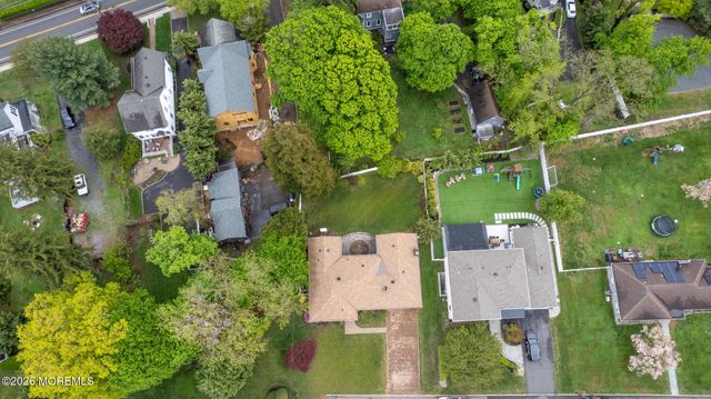 52 Silverwhite Road, Little Silver, NJ 07739