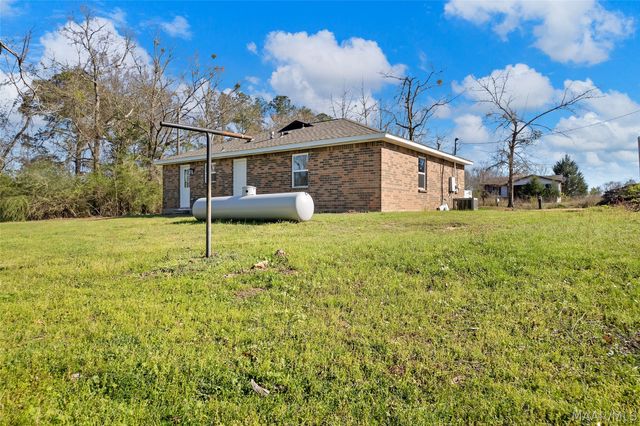 988 Sandy Ridge Road, Prattville, AL 36067