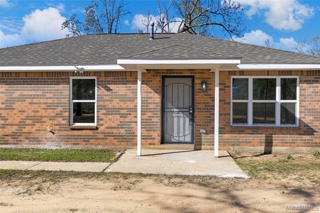 988 Sandy Ridge Road, Prattville, AL 36067