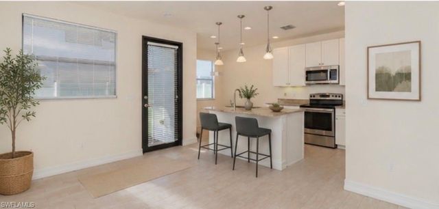 9463 Montebello WAY 101, Fort Myers, FL 33908