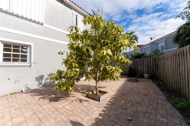 2270 SW 83rd Ave, Miramar, FL 33025