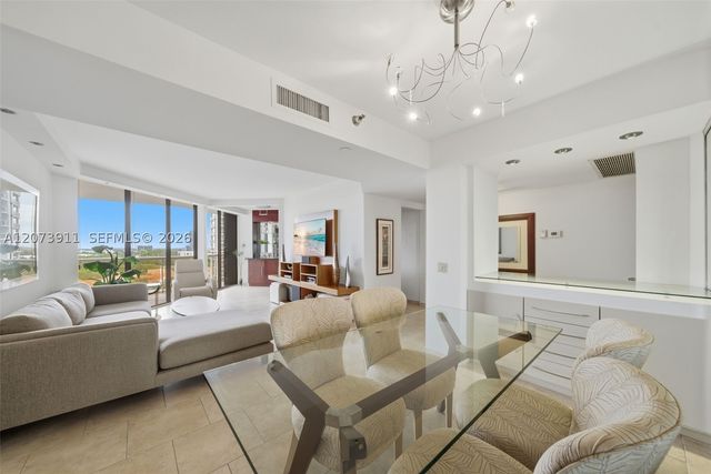 3610 Yacht Club Dr 1115, Aventura, FL 33180