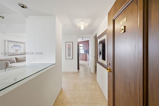 3610 Yacht Club Dr 1115, Aventura, FL 33180