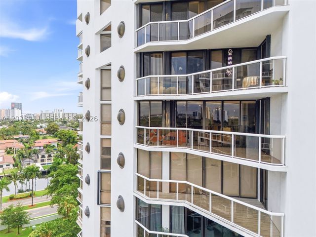 3610 Yacht Club Dr 1115, Aventura, FL 33180