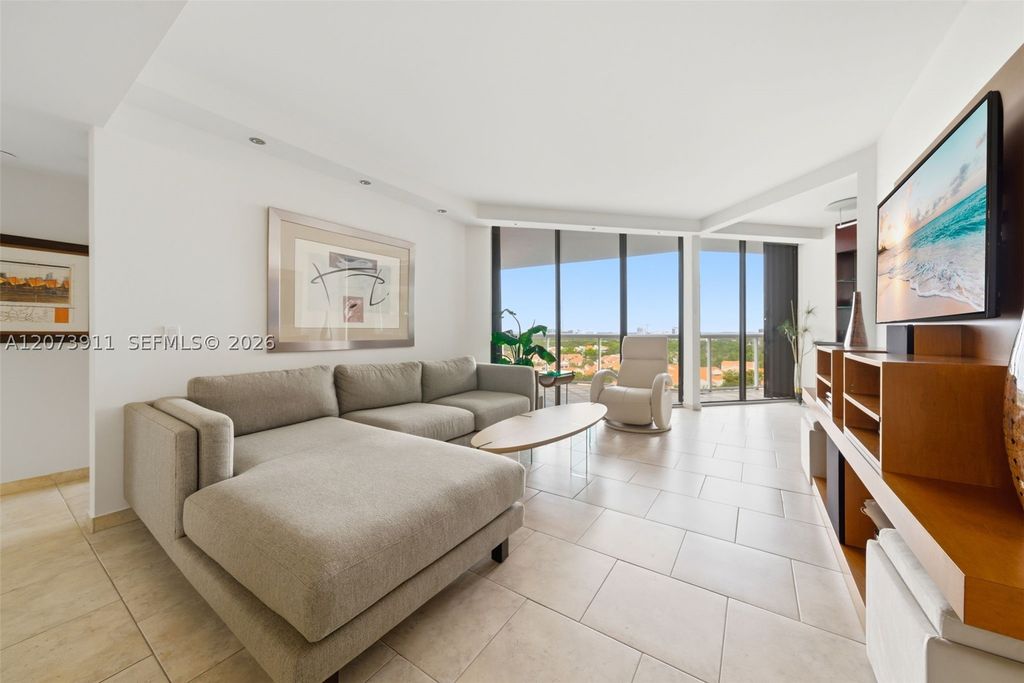 3610 Yacht Club Dr 1115, Aventura, FL 33180