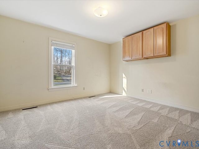 13203 Wesanne Ter, Midlothian, VA 23114