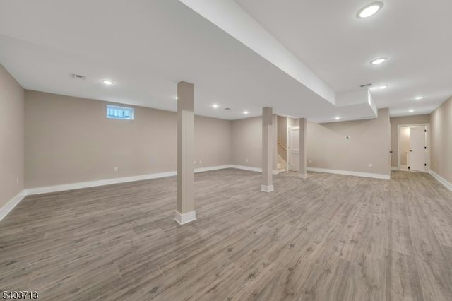 21 Spruce St, Cranford Twp., NJ 07016