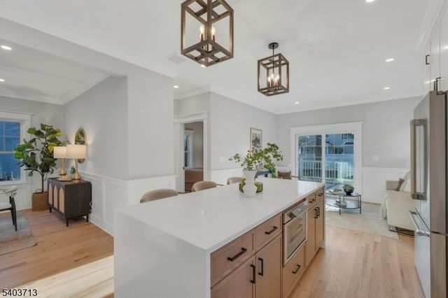 21 Spruce St, Cranford Twp., NJ 07016