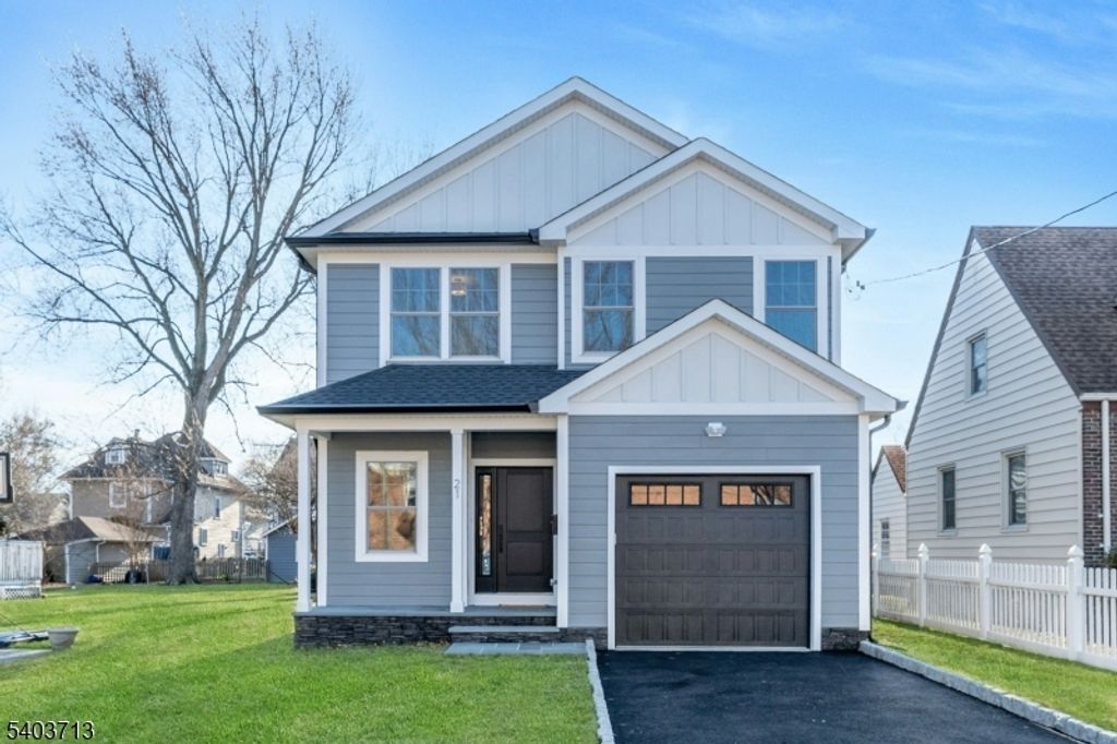 21 Spruce St, Cranford Twp., NJ 07016