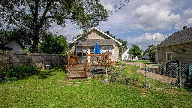 2124 8th Street, Eau Claire, WI 54703